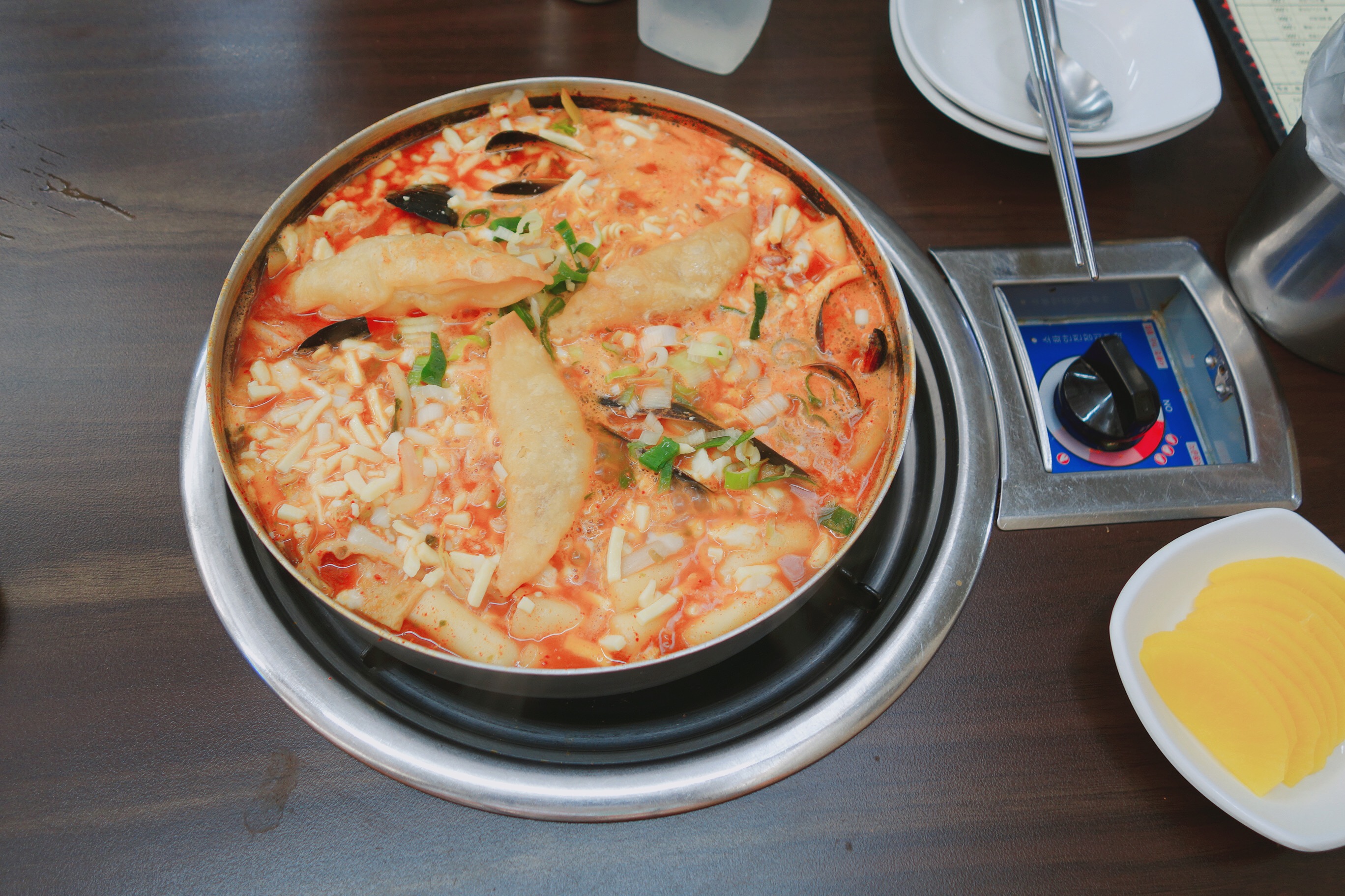 🇰🇷【首爾】安國年糕鍋 먹쉬돈나