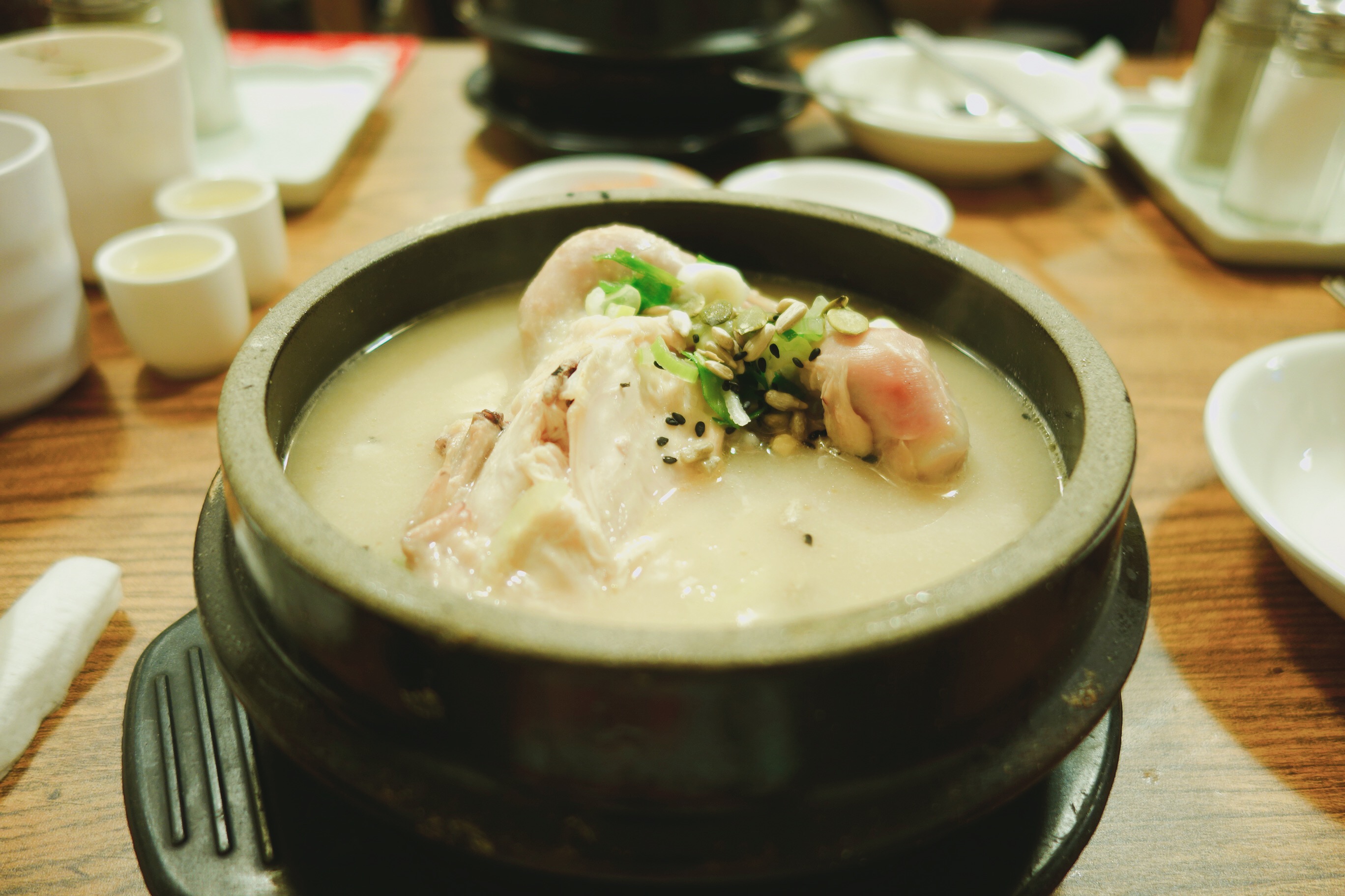 🇰🇷【首爾】第一隻雞：土俗村蔘雞湯