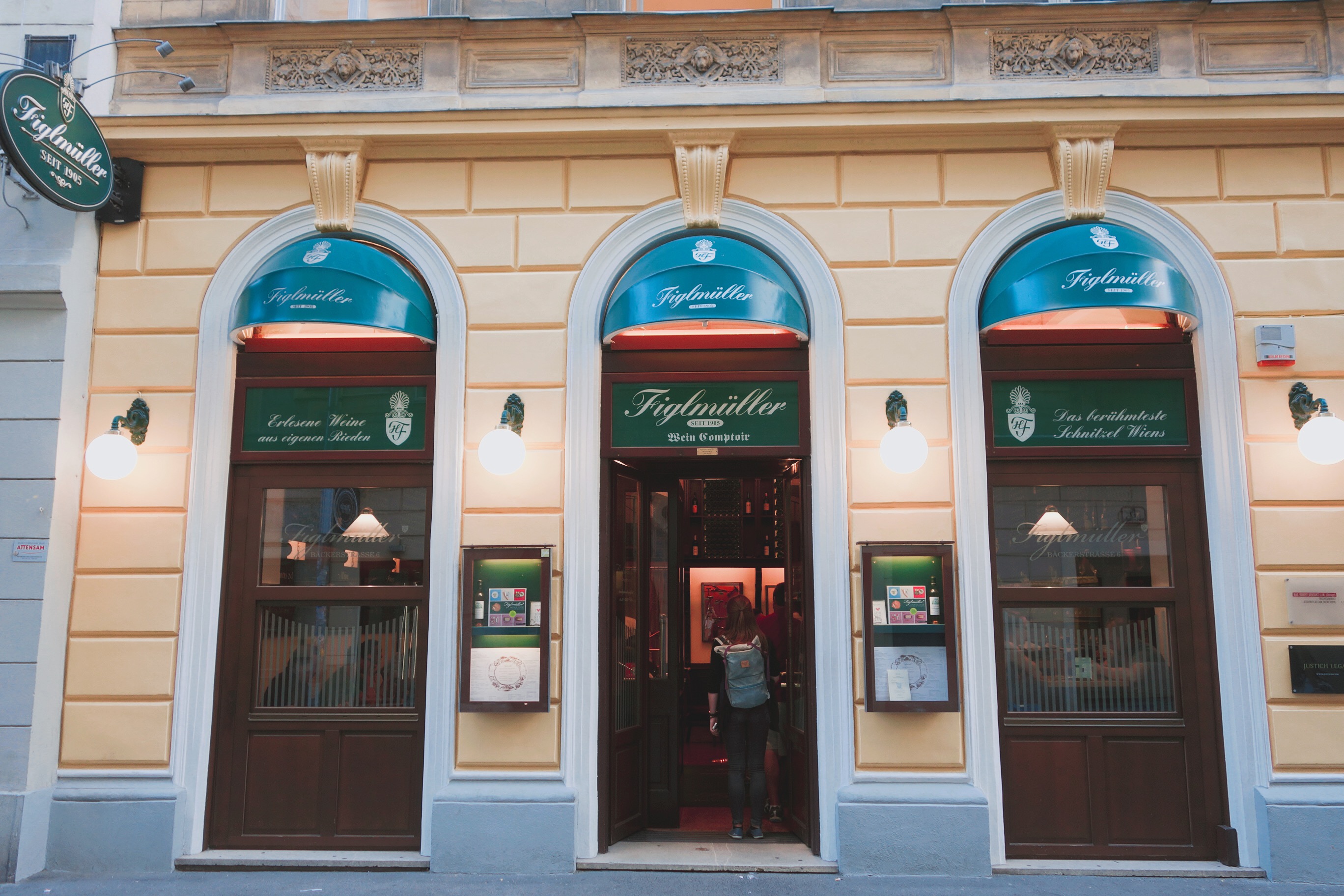 🇦🇹【奧地利】維也納超夯炸豬排:Figlmüller Bäckerstraße