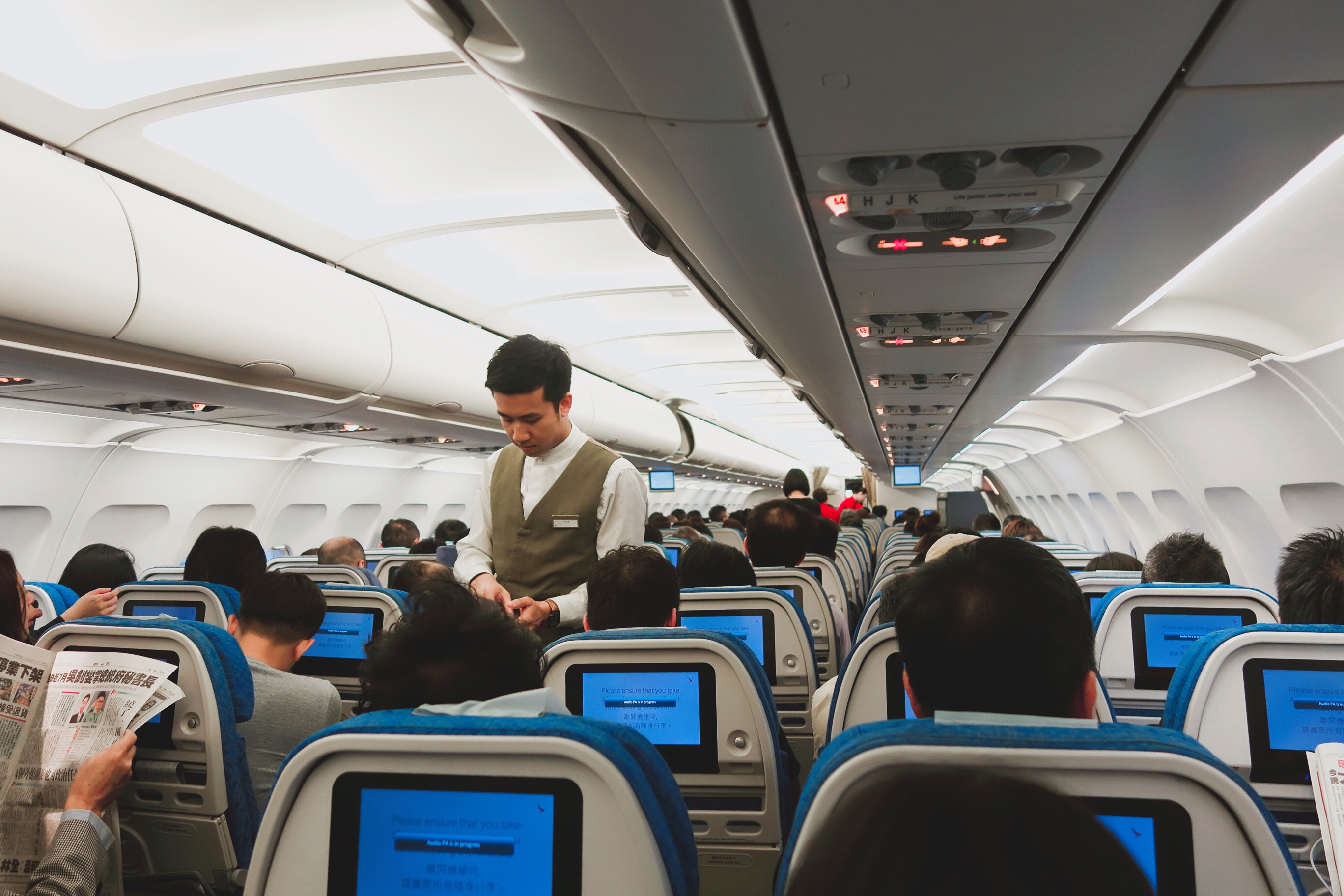 🇭🇰【香港】國泰港龍航空Cathay Dragon初體驗 KA482 HKG-TPE