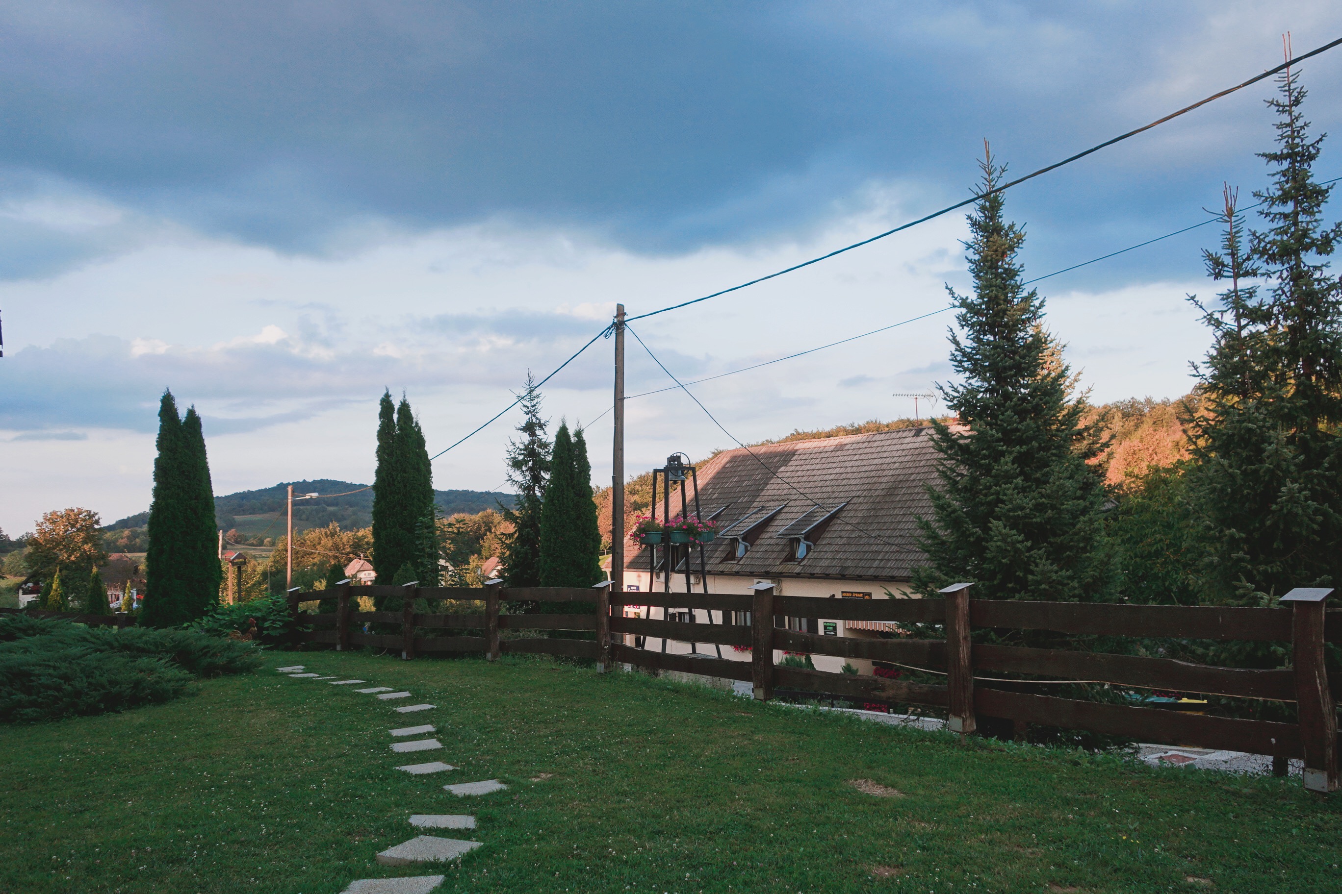 🇭🇷【克羅埃西亞】住在十六湖旁邊,擁抱自然芬多精 Guesthouse Academia Danica, Croatia